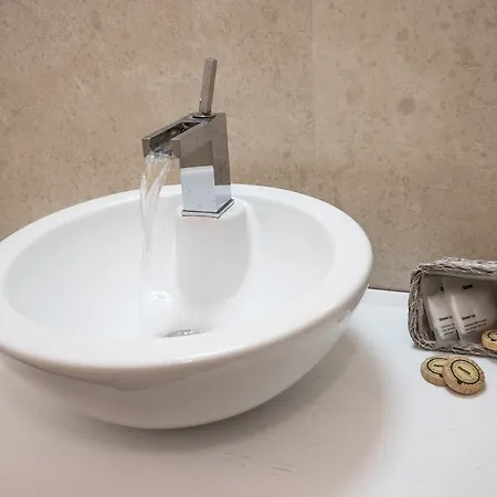 Frühstückspension Charme Dimora Quarta 4*