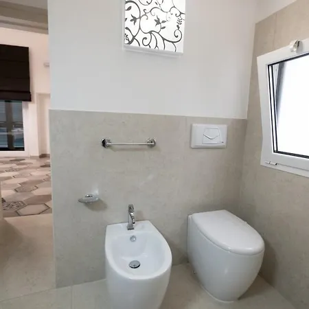 Charme Dimora Quarta レヴェラーノ